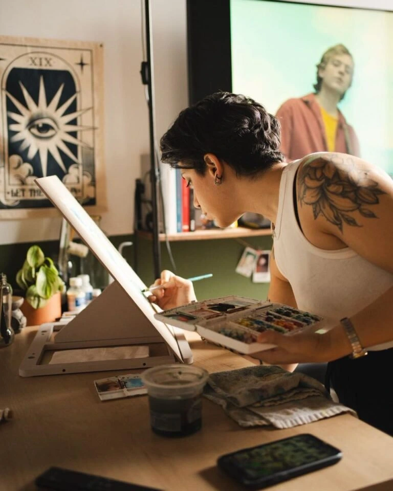 593794226_1162963542701050_1116356147124264209_n-768x960